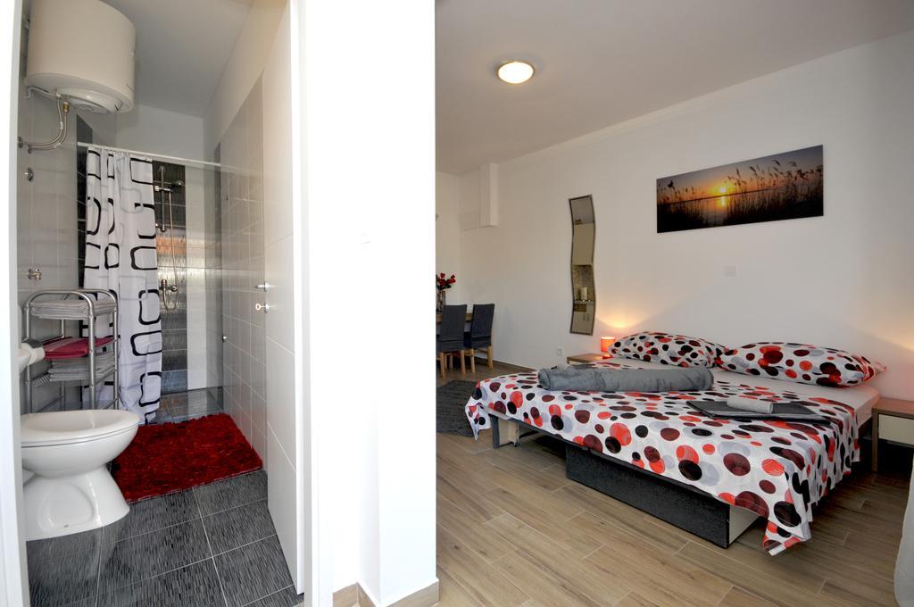 Apartments Josip Trogir Chambre photo