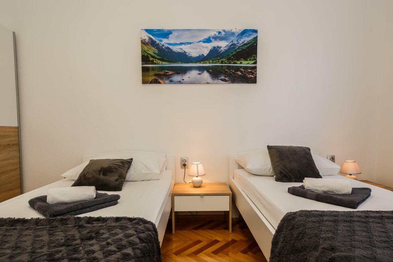 Apartments Josip Trogir Extérieur photo